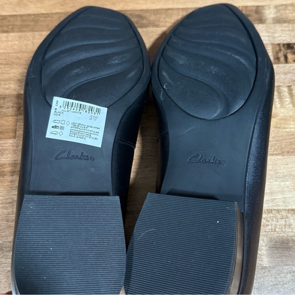 Clarks Collection Juliet Monte Black Leather & Patent Cap Toe Flats - Picture 5 of 5